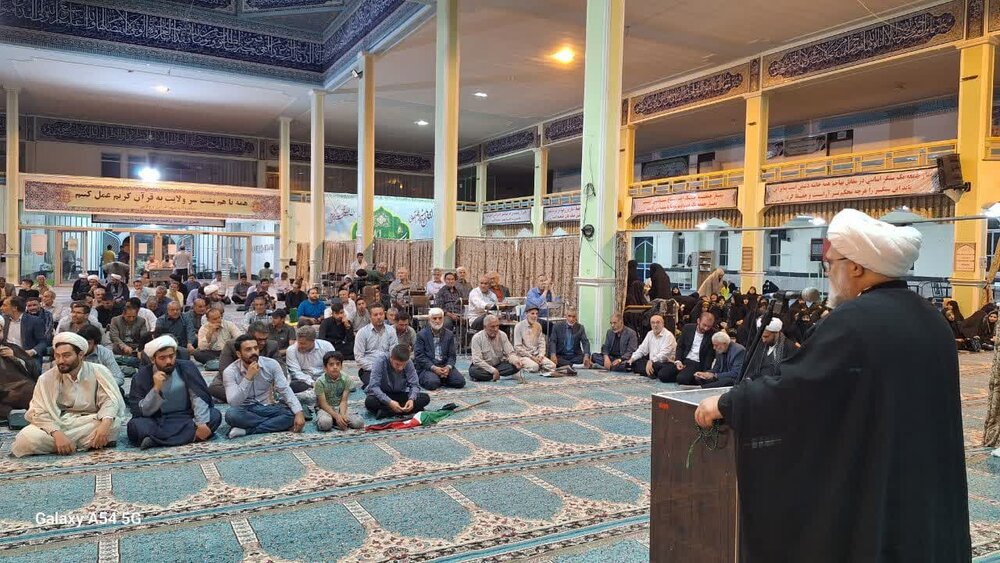 تصاویر/ تجمع مردم ولایتمدار میاندوآب در حمایت از عملیات بشارت فتح و رشادت های نیروهای مسلح