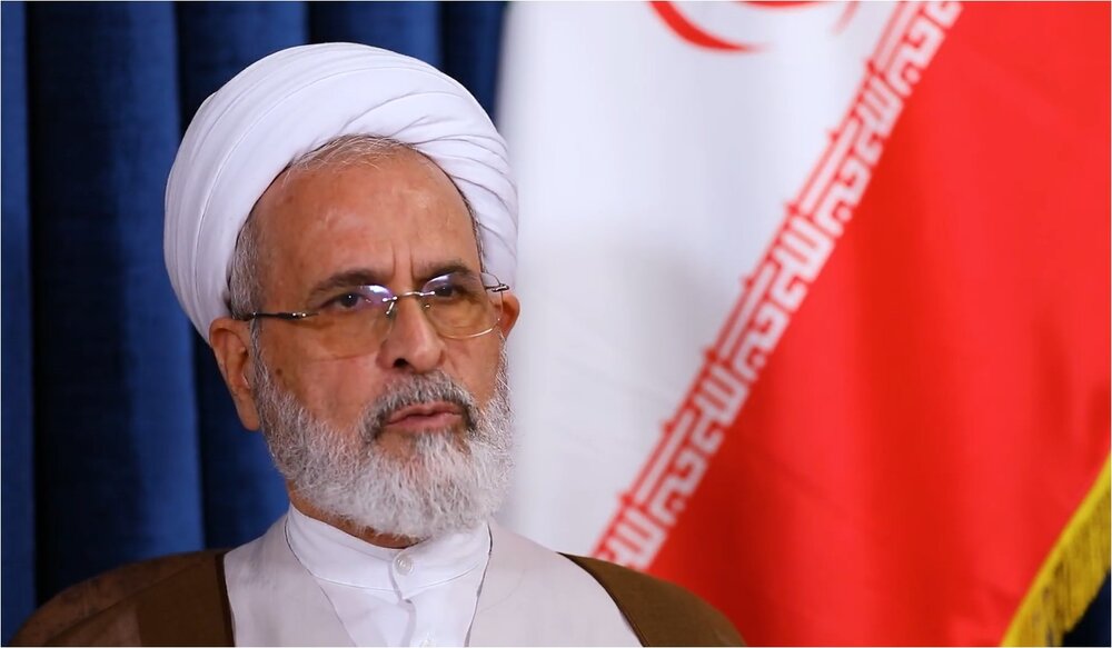 فیلم | آیت الله اعرافی: حماسه و انسجام مردم در دفاع از انقلاب و میهن مایه افتخار است