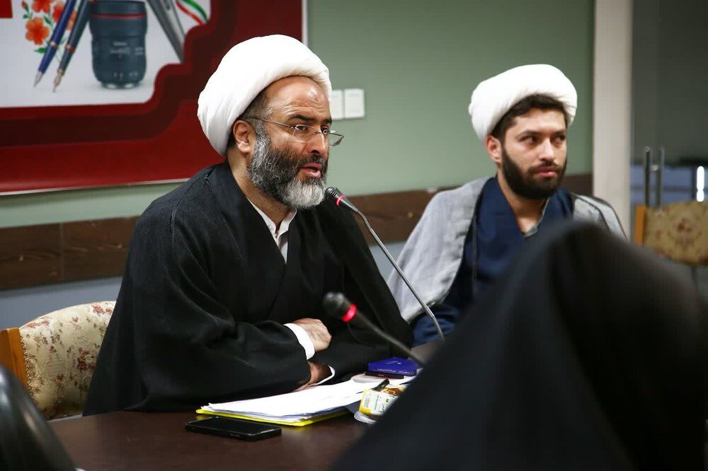 مشارکت گسترده قمی‌ها در طرح «زندگی با آیه‌ها» / قم؛ پرچم‌دار حرکت‌های دینی و فرهنگی در ایام محرم