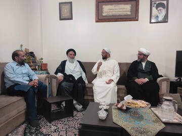 دیدار و تکریم علمای اهواز زائر بیت الله الحرام توسط امام جمعه+ تصاویر