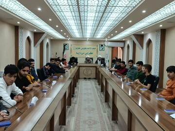 نشست فرهنگی جهاد تبیین ویژه دانش‌آموزان دبیرستان اندرزگو اردبیل+ تصاویر