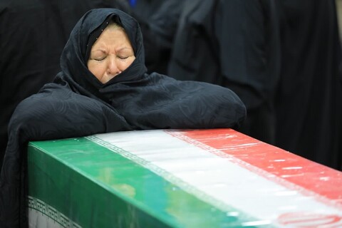 مراسم وداع با پیکر دو تن از شهدای حمله رژیم منحوس صهیونیستی به سپاه استان البرز