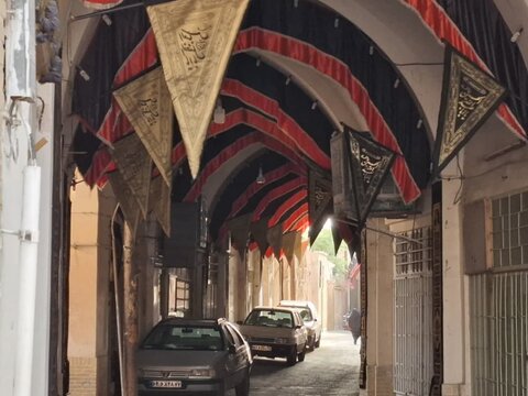 تصاویر/ کاشان رنگ و بوی محرم به خودگرفت