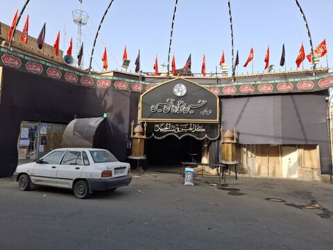 تصاویر/ کاشان رنگ و بوی محرم به خودگرفت