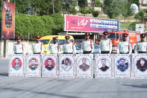 آیین تشییع و بدرقه ۱۰ شهید والامقام در خرم آباد