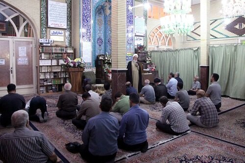 ملّت ایران با ایستادگی در برابر استکبار کار تاریخی انجام داد+ تصاویر