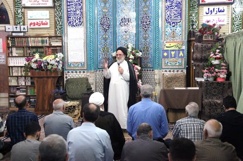 ملت ایران سربلندانه در برابر استکبار ایستاد و کاری تاریخی انجام داد+ تصاویر