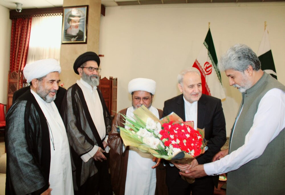 قائد ملت جعفریہ کی سربراہی میں اعلی سطحی وفد کی ایرانی سفیر سے ملاقات / ایرانی عوام سے اظہار یکجہتی اور فتح مبین پر مبارکباد