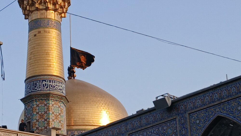 برگزاری آیین «اذن عزای سیدالشهدا» در حرم رضوی+تصاویر