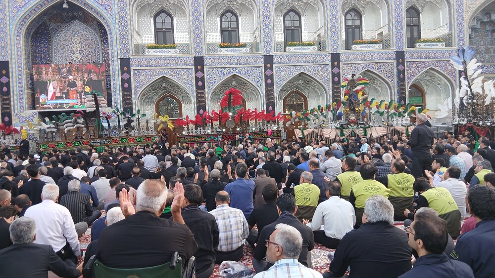مراسم اذن عزای سیدالشهدا در حرم مطهر رضوی