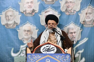 در سایه رهبری مقام معظم رهبری استکبار جهانی در ۱۲ روز مقابل ایران تسلیم شد