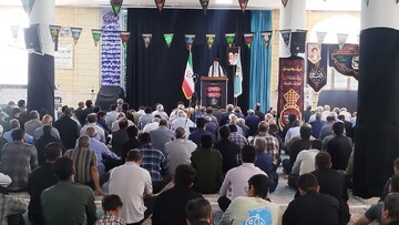 تصاویر/ اقامه نماز جمعه در شهرستان ایوان