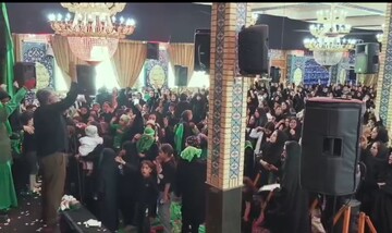 فیلم| همایش شیرخوارگان حسینی در اراک