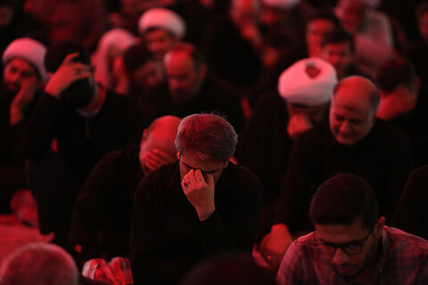 تصاویر/ وداع با شهدای حملات رژِیم صهیونی در شب اول محرم