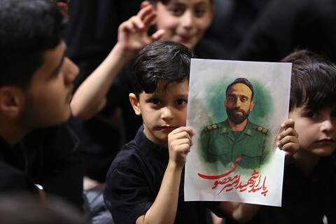 تصاویر/ وداع با شهدای حملات رژِیم صهیونی در شب اول محرم