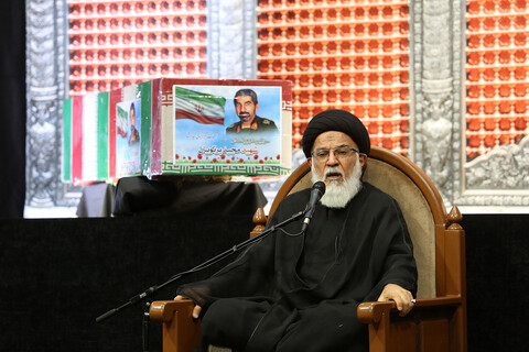 تصاویر/ وداع با شهدای حملات رژِیم صهیونی در شب اول محرم