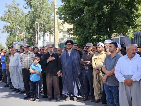 تصاویر/ تشییع پیکر مطهر شهید والامقام زبیر امینی‌فر در نقده