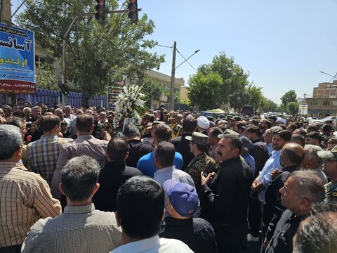 تصاویر/ تشییع پیکر مطهر شهید والامقام زبیر امینی‌فر در نقده