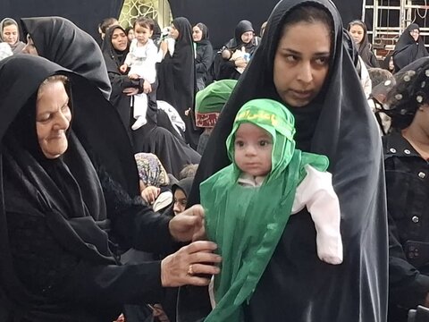 تصاویر/همایش شیرخوارگان حسینی در مسجد صادقیه کاشان