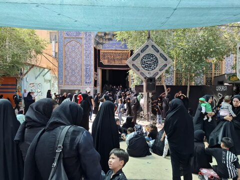 تصاویر/همایش شیرخوارگان حسینی در مسجد صادقیه کاشان