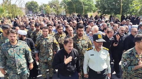 تصاویر تشييع پيکر مطهر شهيد امير حسين طولابی در حمله تجاوزکارانه رژيم سفاک صهيونيستی در خرم آباد