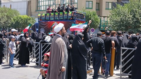 تصاویر/مراسم تشییع شهدای حملات رژیم صهیونیستی در مشهد مقدس