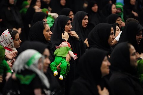 تصاویر/ مراسم شیرخوارگان حسینی در مصلی ارومیه