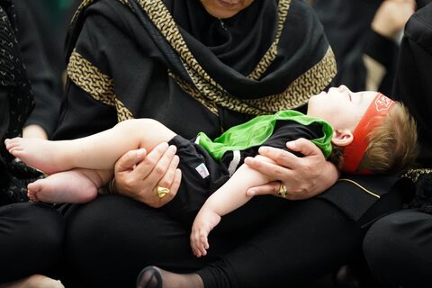 تصاویر/ مراسم شیرخوارگان حسینی در مصلی ارومیه