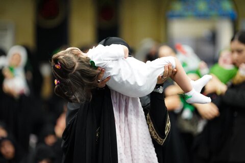 تصاویر/ مراسم شیرخوارگان حسینی در مصلی ارومیه