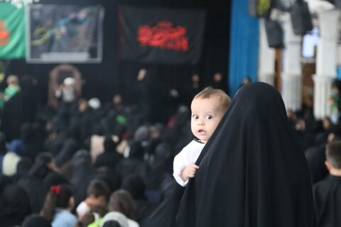 تصاویر/ همایش شیرخوارگان حسینی در شاهین دژ