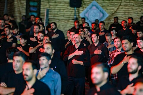 تصاویر|شب اول مراسم عزاداری هیئت فدائیان حسین اصفهان