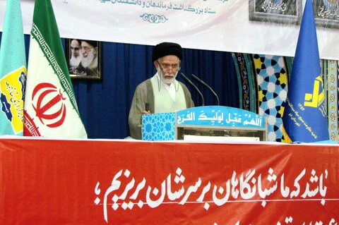 نمازجمعه بندر دیر به روایت تصویر