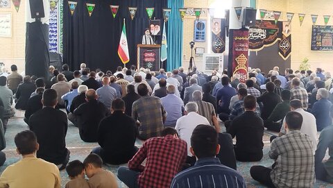 تصاویر/ اقامه نماز جمعه در شهرستان ایوان