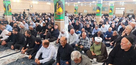 تصاویر/ اقامه نماز جمعه شهر نقده