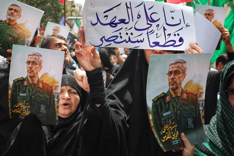 تصاویر/ مراسم تشییع پیکر مطهر شهدای حملات اخیر رژیم تروریستی صهیونی در قم