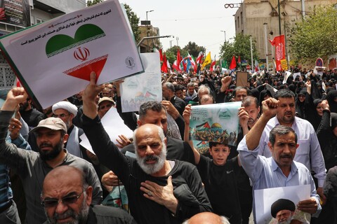 تصاویر/ مراسم تشییع پیکر مطهر شهدای حملات اخیر رژیم تروریستی صهیونی در قم