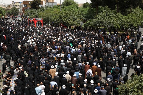 تصاویر/ مراسم تشییع پیکر مطهر شهدای حملات اخیر رژیم تروریستی صهیونی در قم