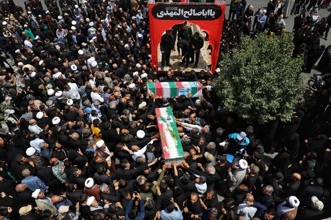 تصاویر/ مراسم تشییع پیکر مطهر شهدای حملات اخیر رژیم تروریستی صهیونی در قم