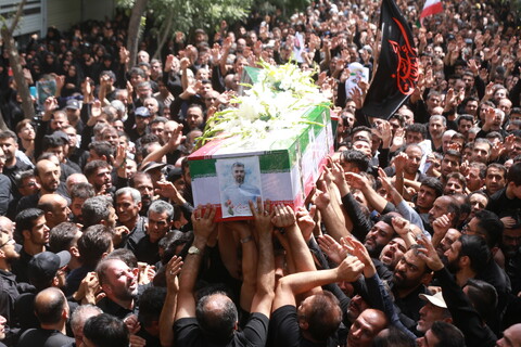 تصاویر / تشییع سردار شهید میثم رضوان پور و شهید صفاریان در خمینی شهر