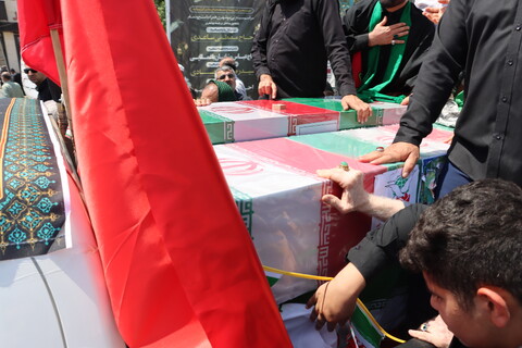 تشییع پیکر دو تن از شهدای حمله تروریستی صهیونیستی در اهواز