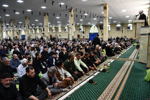 تصاویر/ اقامه نماز جمعه خوی