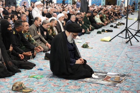 اقامه نماز جمعه در کرج
