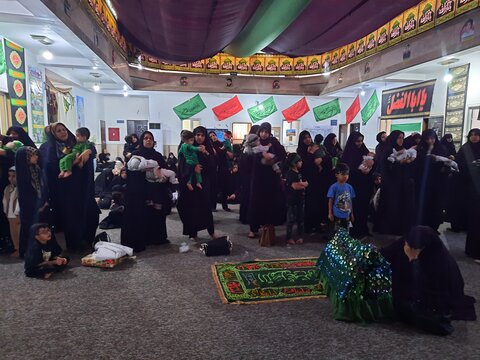 مراسم شیرخوارگان