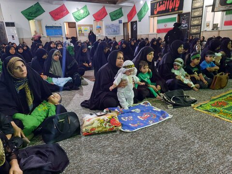 مراسم شیرخوارگان