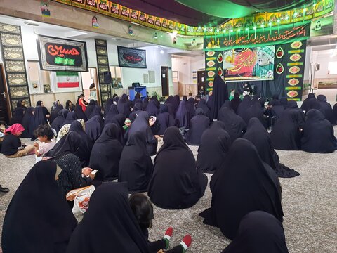 مراسم شیرخوارگان