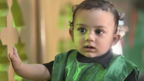 تصاویر/ همایش بزرگ شیرخوارگان حسینی در حرم مطهر شهدای‌گمنام حسین‌آباد کویر آران و بیدگل