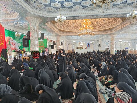 مراسم شیرخوارگان شهرستان نایین