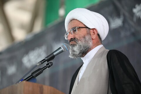 تصاویر/ اقامه نماز جمعه سمنان در ۶ تیر ۱۴۰۴