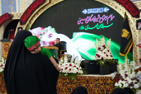 تصاویر/ آیین معنوی «شیرخوارگان حسینی» در حرم مطهر رضوی