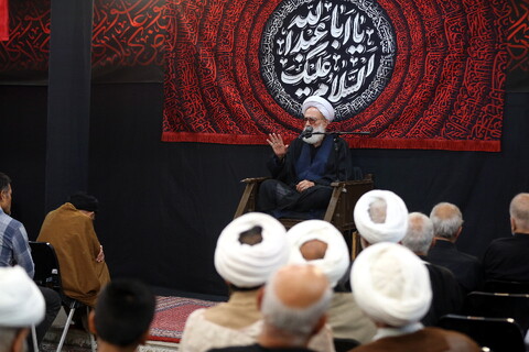 تصاویر/ مراسم سوگواری و عزاداری امام حسین علیه السلام در حسینیه دفتر حضرت آیت الله العظمی فاضل لنکرانی(ره)